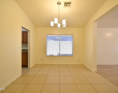 5570 W Becker Lane - Photo Thumbnail 3