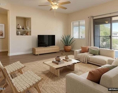 16801 N 94th Street - Photo Thumbnail 15