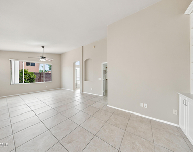 1402 E Shannon Street - Photo Thumbnail 21