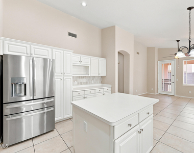 1402 E Shannon Street - Photo Thumbnail 10