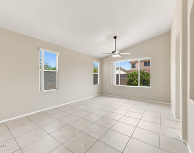 1402 E Shannon Street - Photo Thumbnail 5