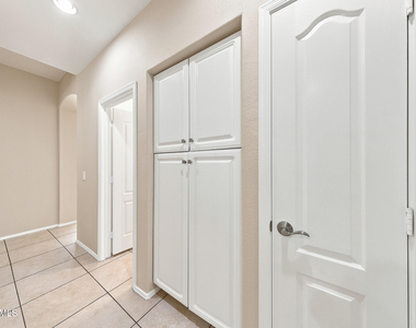 1402 E Shannon Street - Photo Thumbnail 27