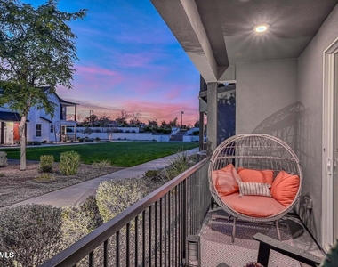 11300 N Casa Dega Drive - Photo Thumbnail 23