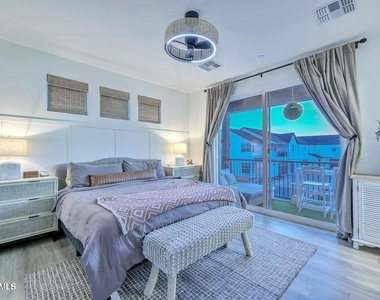 11300 N Casa Dega Drive - Photo Thumbnail 15