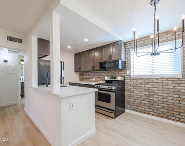 4224 N 12th Street - Photo Thumbnail 7