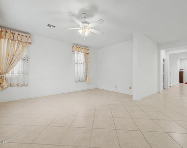 3860 E Battala Avenue - Photo Thumbnail 10