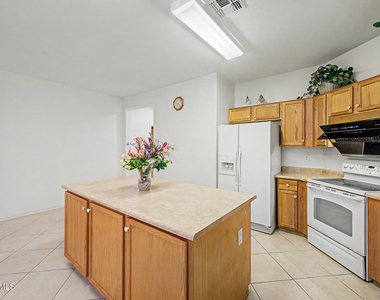 3860 E Battala Avenue - Photo Thumbnail 16