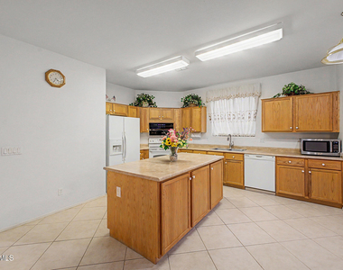 3860 E Battala Avenue - Photo Thumbnail 15