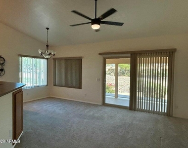 1807 E Lindrick Drive - Photo Thumbnail 9