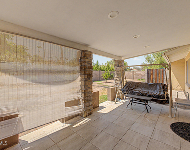 14612 N 49th Way - Photo Thumbnail 30