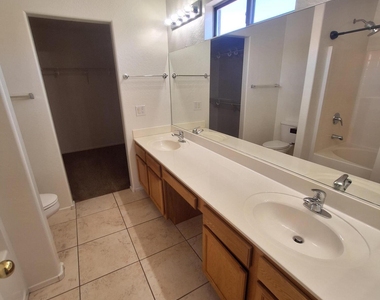 42776 W Camino De Janos -- - Photo Thumbnail 24