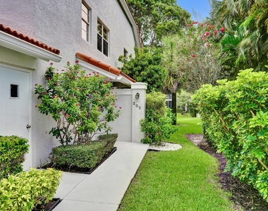 7669 Springwater Place - Photo Thumbnail 4