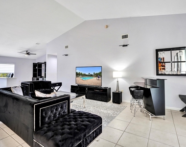 7669 Springwater Place - Photo Thumbnail 23