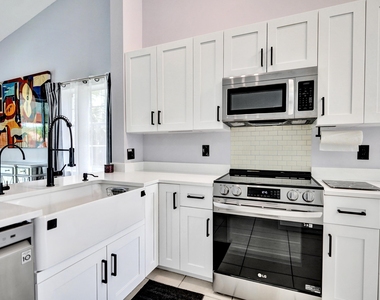 7669 Springwater Place - Photo Thumbnail 40