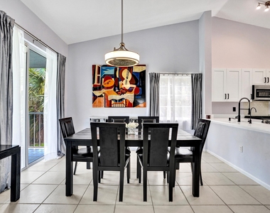 7669 Springwater Place - Photo Thumbnail 33