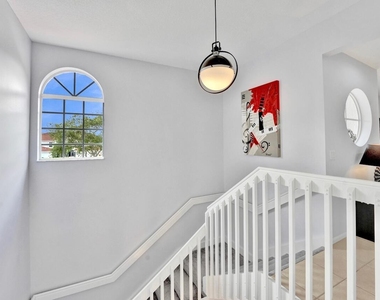 7669 Springwater Place - Photo Thumbnail 10