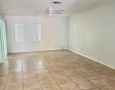 2132 Ne Pelican Terrace - Photo Thumbnail 6
