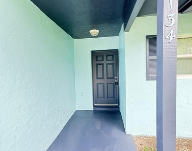 2132 Ne Pelican Terrace - Photo Thumbnail 4