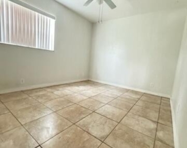 2132 Ne Pelican Terrace - Photo Thumbnail 8
