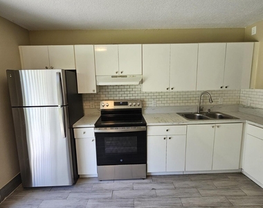 4859 Orleans Court - Photo Thumbnail 5