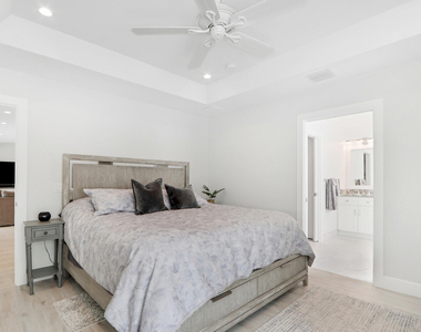 27 Willow Road - Photo Thumbnail 22