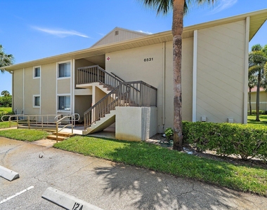 6531 Chasewood Drive - Photo Thumbnail 3