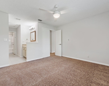 6531 Chasewood Drive - Photo Thumbnail 27