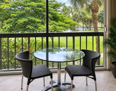 950 Egret Circle - Photo Thumbnail 5