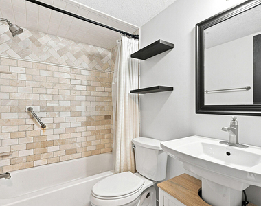 2480 Se Garden Terrace - Photo Thumbnail 10