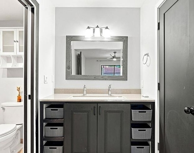 2480 Se Garden Terrace - Photo Thumbnail 15