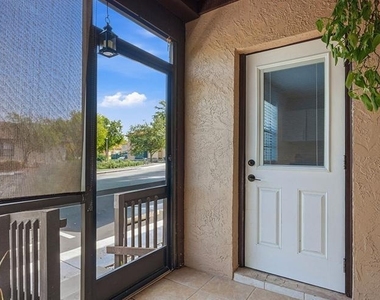 2480 Se Garden Terrace - Photo Thumbnail 20