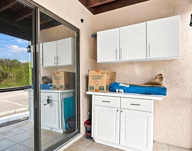 2480 Se Garden Terrace - Photo Thumbnail 19