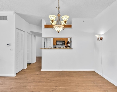4216 Tuscany Way - Photo Thumbnail 27