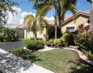 1630 Zenith Way - Photo Thumbnail 2