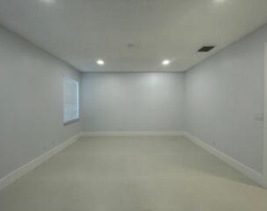 1630 Zenith Way - Photo Thumbnail 16