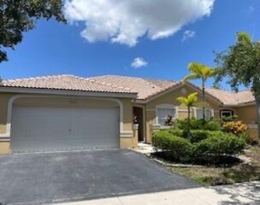 1630 Zenith Way - Photo Thumbnail 1