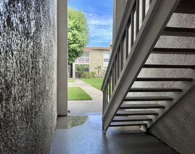 1500 N Congress Avenue - Photo Thumbnail 21