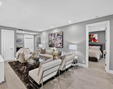 7847 Lakeside Boulevard - Photo Thumbnail 2