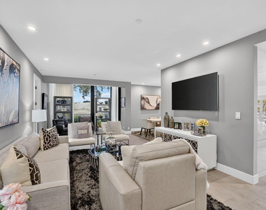 7847 Lakeside Boulevard - Photo Thumbnail 1