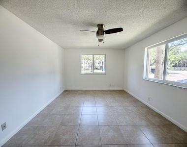 9955 Westview Drive - Photo Thumbnail 14