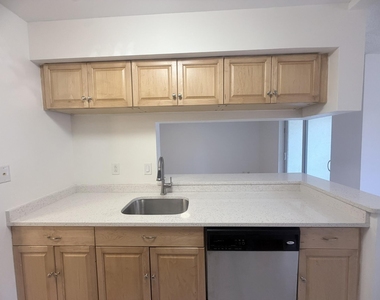 9955 Westview Drive - Photo Thumbnail 1