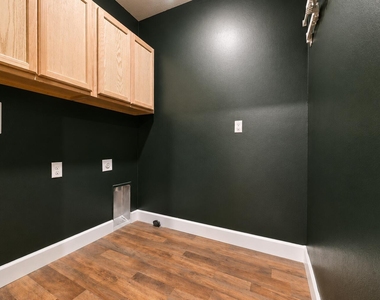 927 Remington Green Drive Se - Photo Thumbnail 38