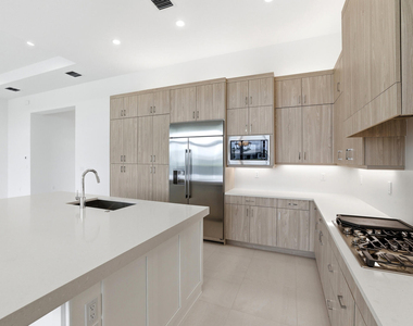 9008 Corsican Finch Court - Photo Thumbnail 3