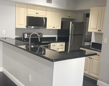 2640 S University Drive - Photo Thumbnail 2
