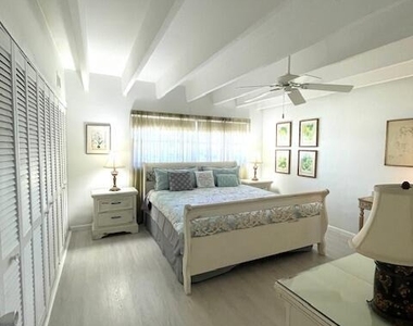3500 S Ocean Boulevard - Photo Thumbnail 4
