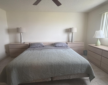 6866 Huntington Lane - Photo Thumbnail 25