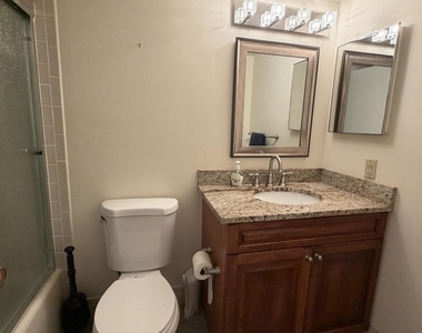 6866 Huntington Lane - Photo Thumbnail 26