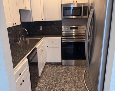 2840 Ne 14th Street - Photo Thumbnail 3
