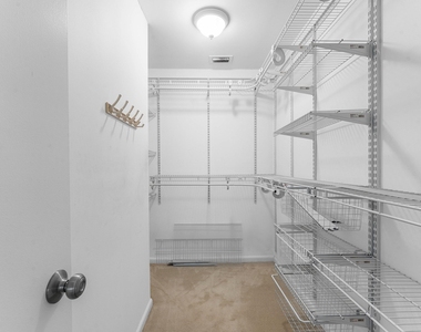8388 Se Croft Circle - Photo Thumbnail 6
