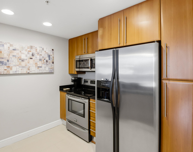 191 Se 20th Avenue - Photo Thumbnail 11